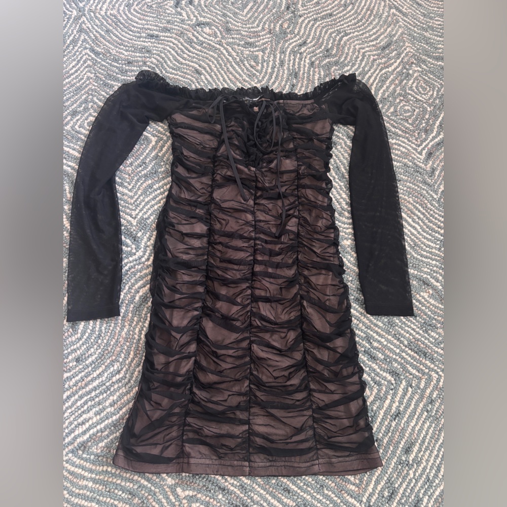 Fashion Nova Scrunched Long Sleeve Off Shoulder Mini Dress Womens Small